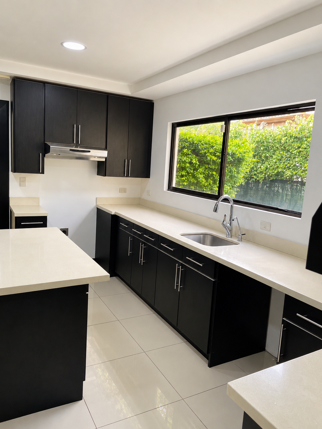 Casa Amplia en Condominio en Santa Ana — foto 4
